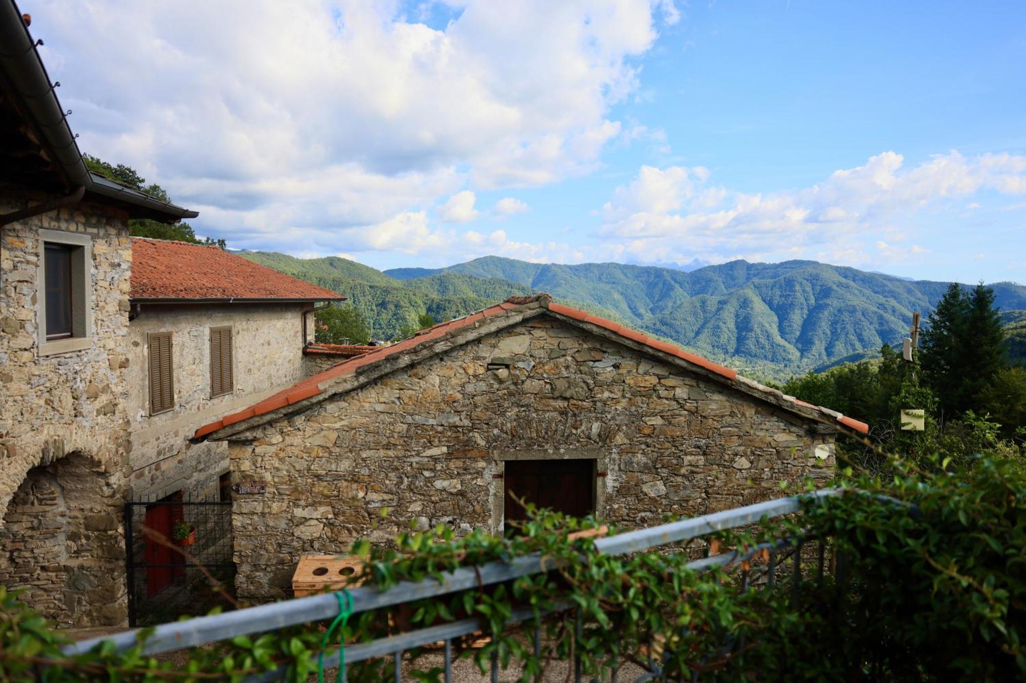 Agriturismo Montagna Verde Apella Licciana Nardi Luaran gambar